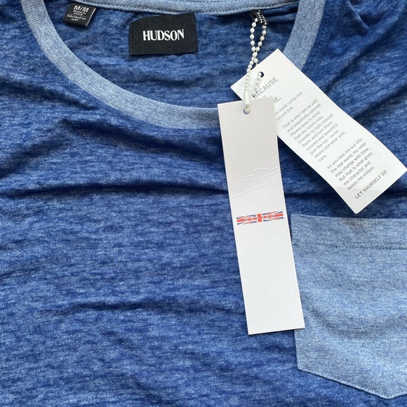 Hudson Jeans Baseball Tee Size M NWT - Picture 1 of 3